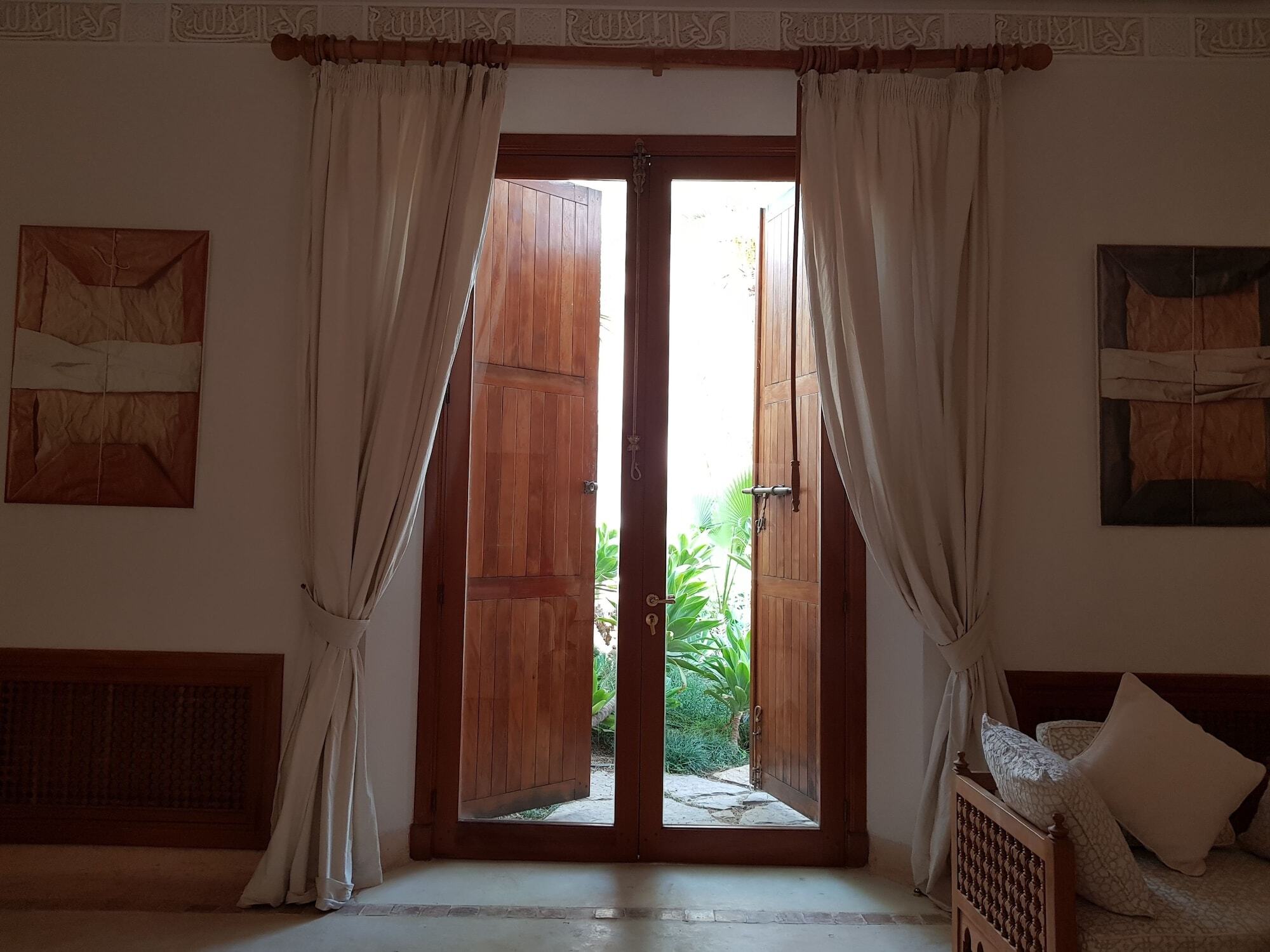 Palais Claudio Bravo Ξενοδοχείο Ταρουντάντ Εξωτερικό φωτογραφία